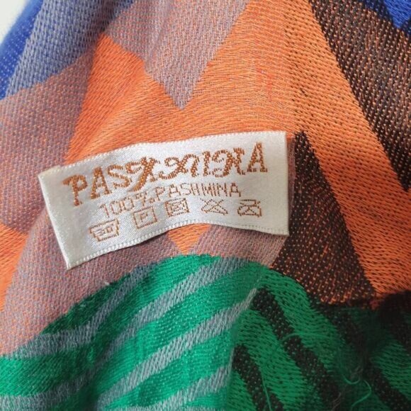 Pashmina Colorful Zig Zag Patterned Southwestern Feminine Retro Fringed Shawl - Picture 3 of 3
